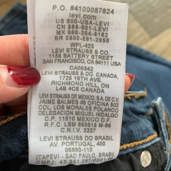 Levi Jeans - Picture 7 of 7